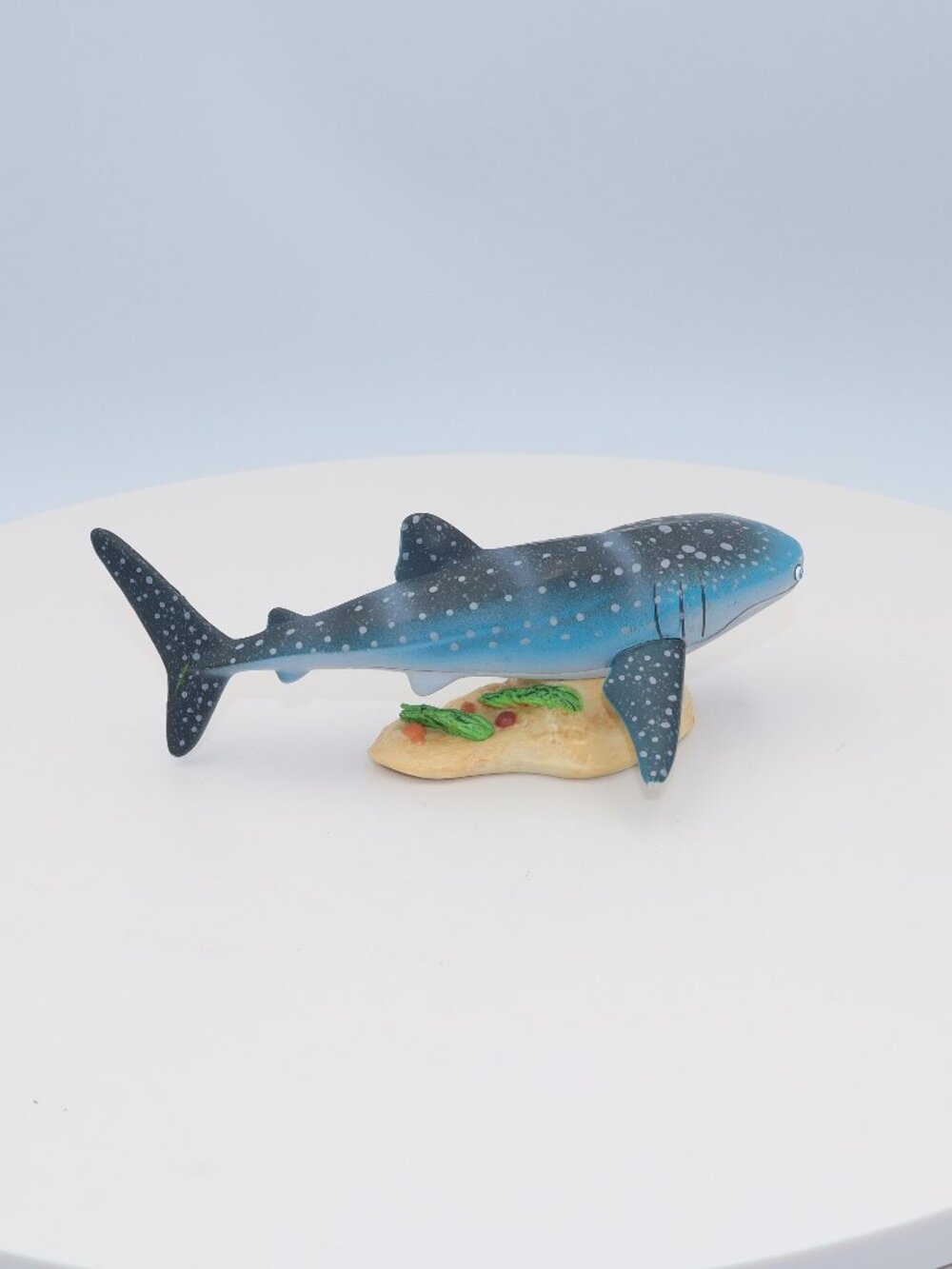 Disney Pixar Destiny the whale shark from Finding Dory - Picture 3 of 11